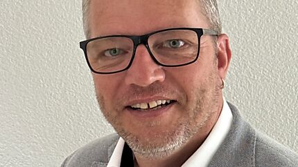 Stefan Renggli_Querformat.jpg